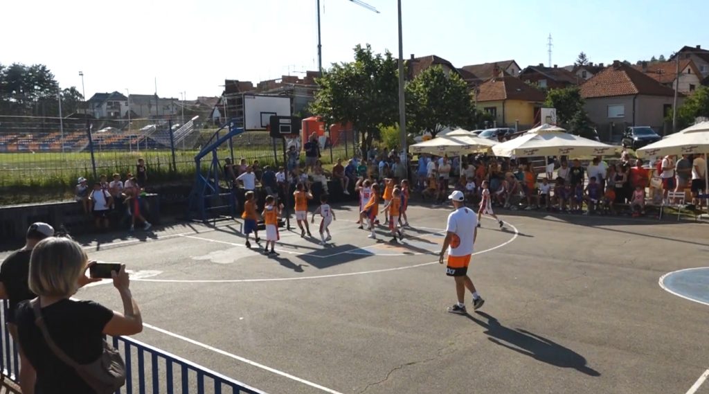 BASKET NA PETOM PUKU