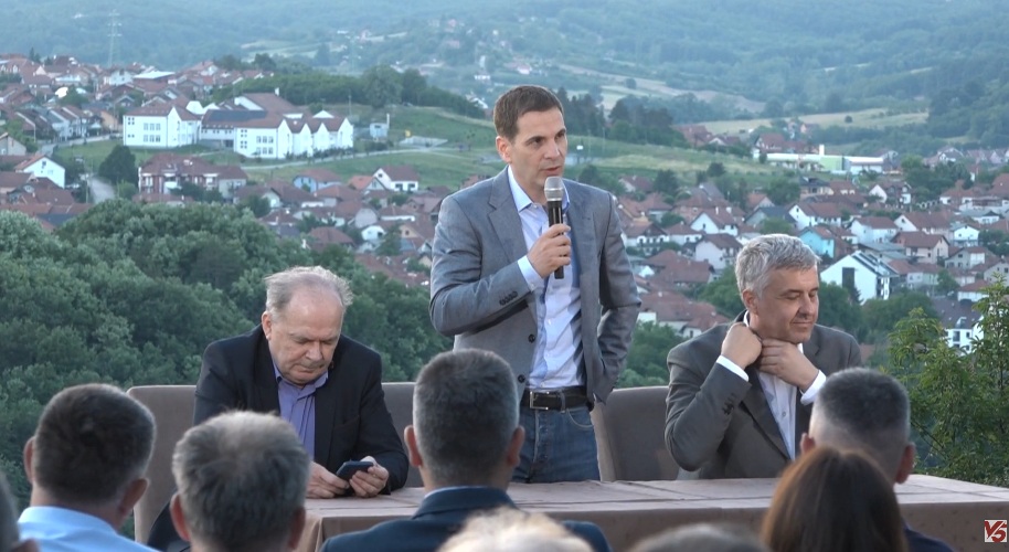 Šta je autentična desnica