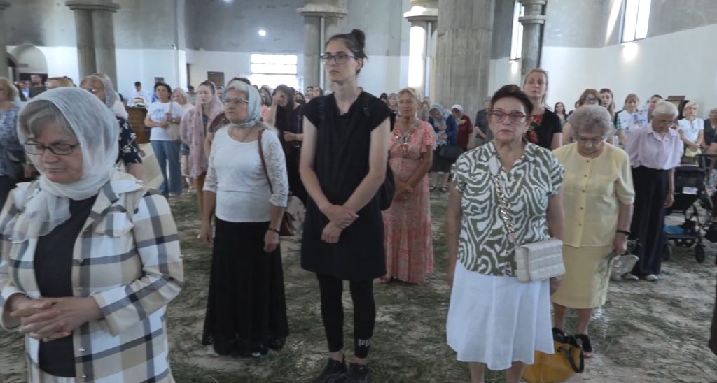 Počeo Petrovski post – vreme molitve, uzdržanja i duhovne pripreme