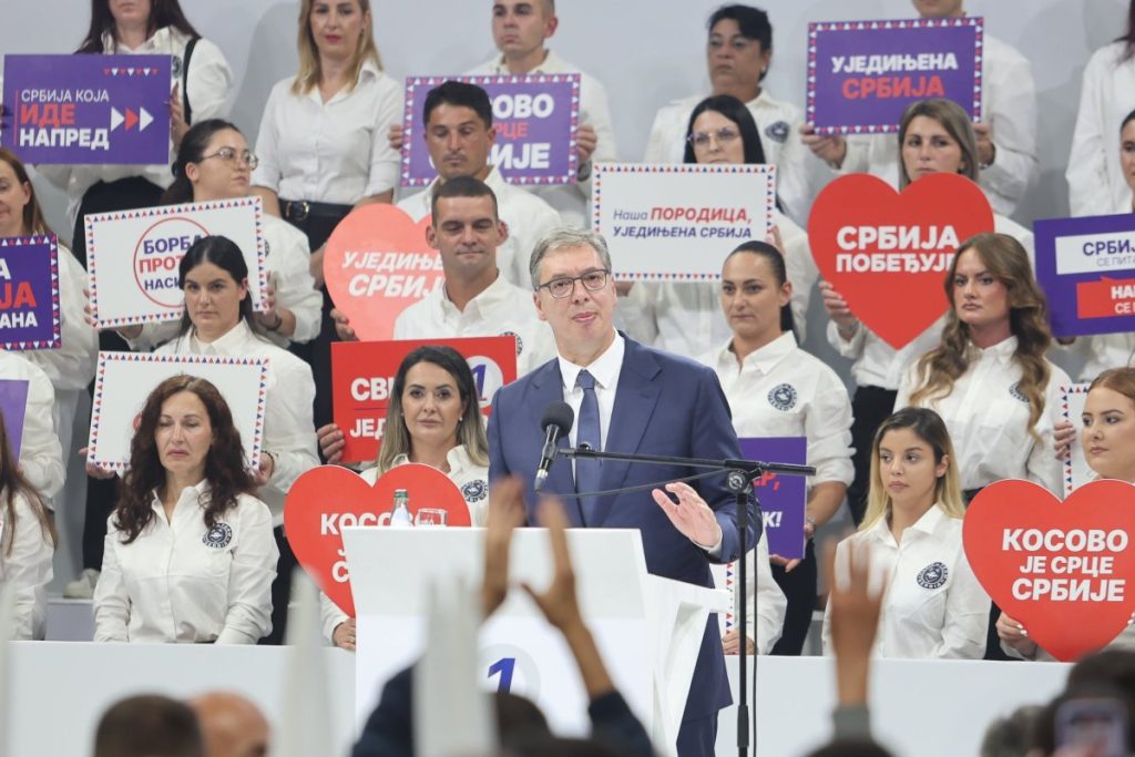 Vučić iz Kragujevca: „Nikada nećemo priznati nezavisnost Kosova, Rusiji nismo okrenuli leđa“