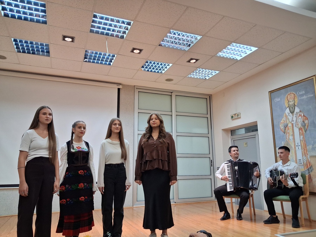 POLJOPRIVREDNA ŠKOLA U VALJEVU SLAVI 103 GODINE RADA! Uvodi se novi obrazovni profil koji povezuje poljoprivredu i turizam!