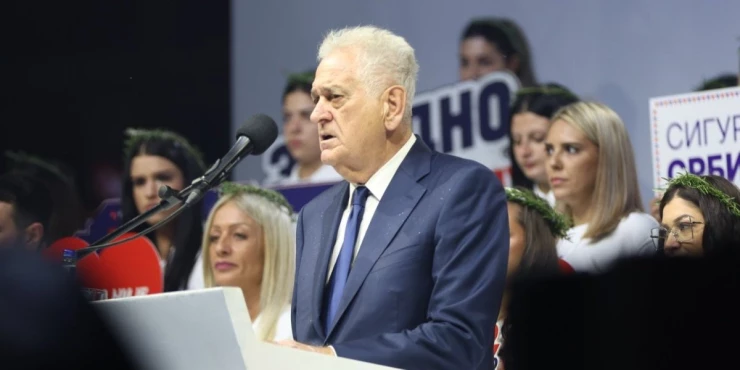 TOMISLAV NIKOLIĆ U NIŠU POSLAO SNAŽNU PORUKU: „Više niko neće pokoriti Srbiju!“